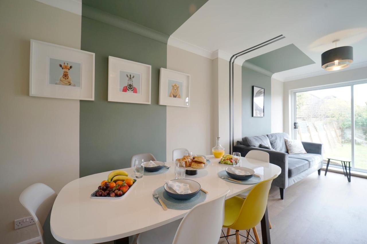 Stunning Luxury 3 Bed House With Garden In North Vakantiehuis Leeds (West Yorkshire)